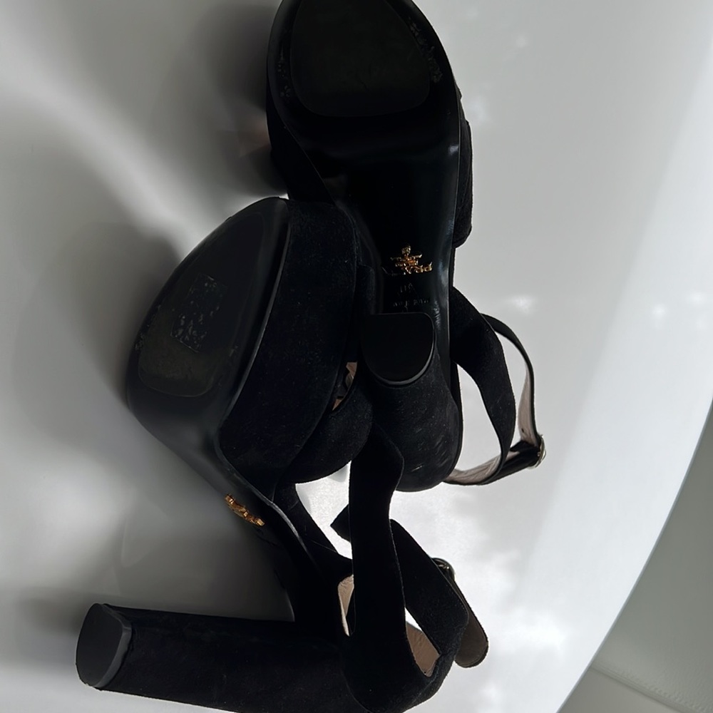Black suede platform sandals 5.5 “column heel double crisscross band  front - Picture 3 of 5